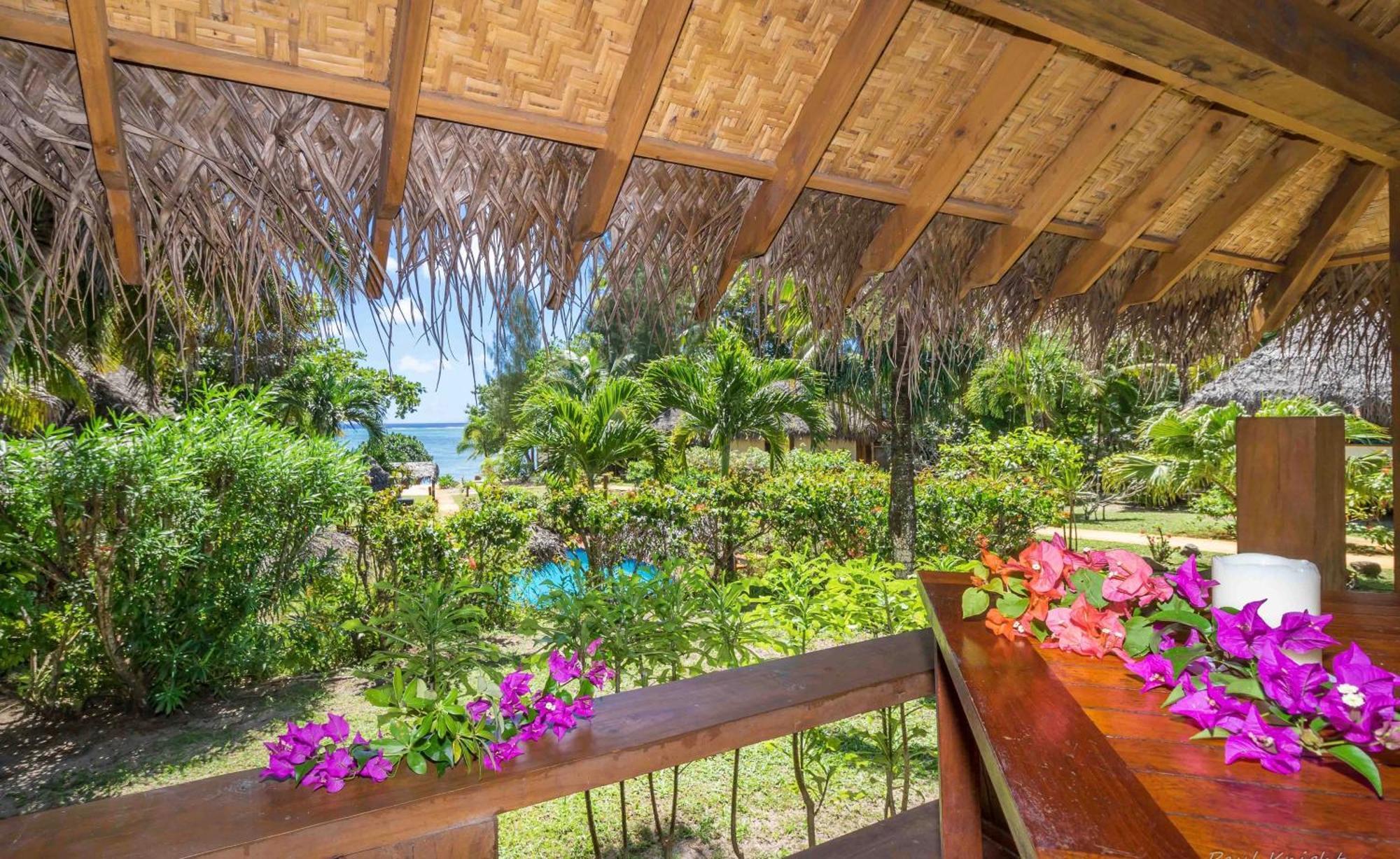 Etu Moana Boutique Beach Villas - Adults Only Arutanga Exterior photo